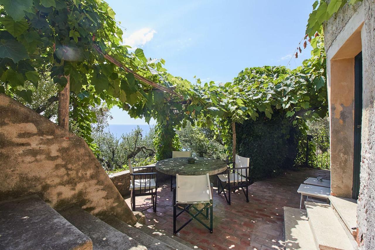 Villa Vista Mare Il Cipressetto Varigotti Exterior photo